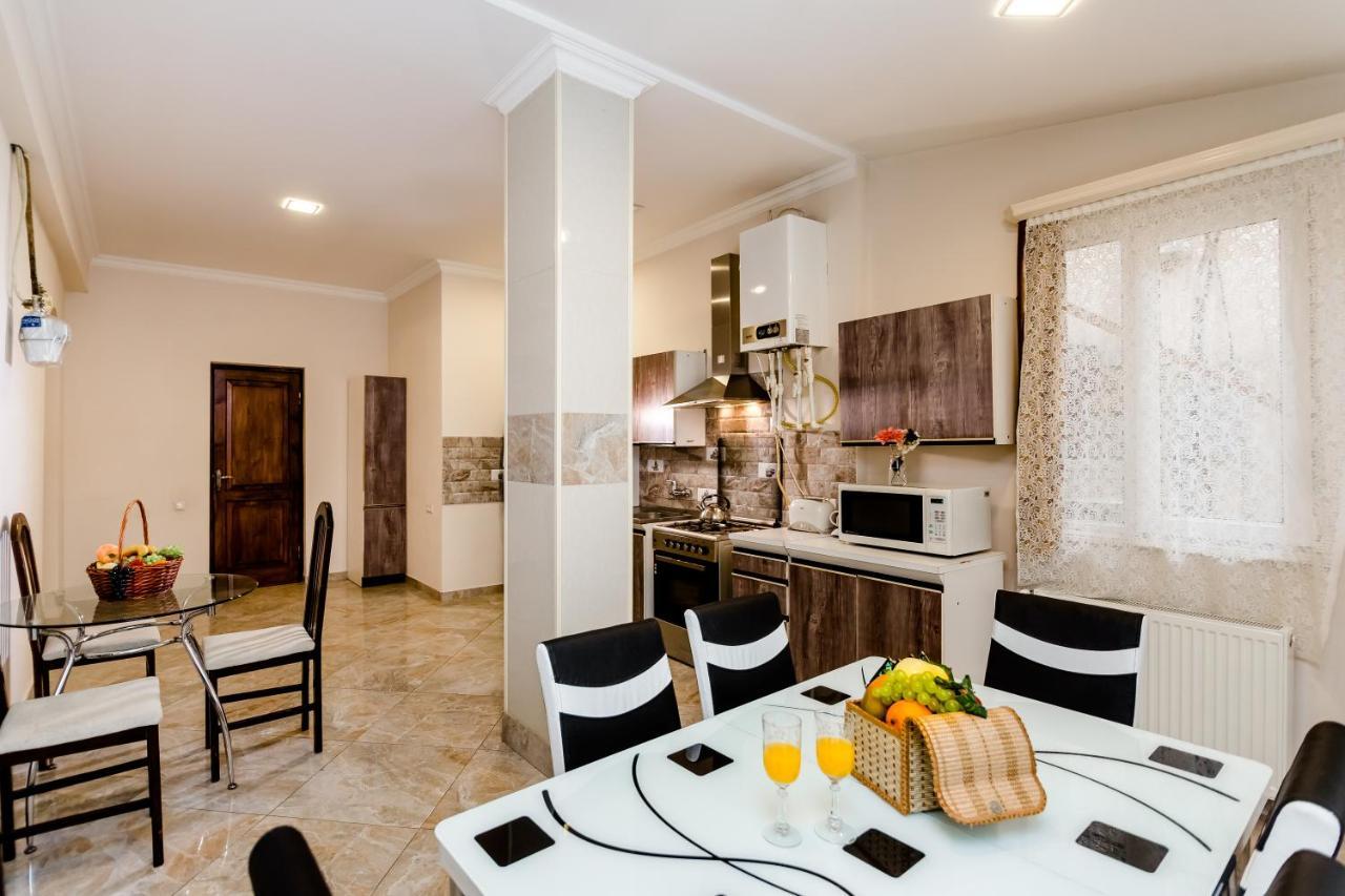 טביליסי Comfortable House On Marjanishvili מראה חיצוני תמונה