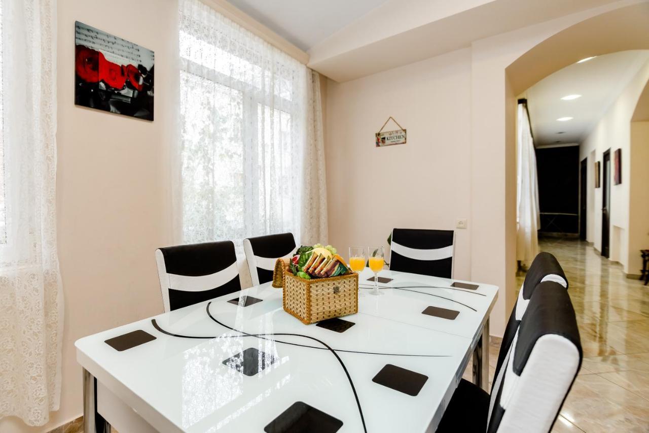 טביליסי Comfortable House On Marjanishvili מראה חיצוני תמונה